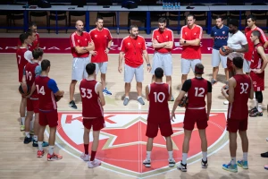 Vlada Jovanović okupio ekipu – Zvezda počela pripreme za spektakularnu sezonu!